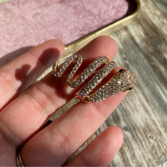 Woman’s Gold ring snake diamonds elastic band - Picture 7 of 12